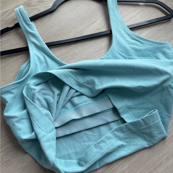 Aritzia TNAction Aqua workout Tank Top - Picture 4 of 6